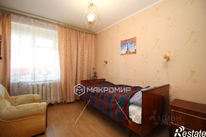 3-комн квартира улица Дзержинского, 64 к2,  д. 64 к2