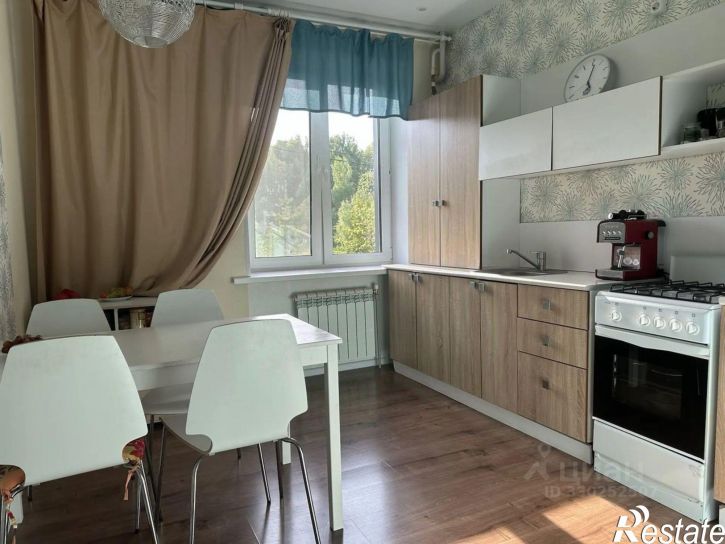 2-комн квартира ул Садаковская, 2,  д. 2