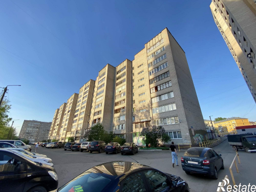 Продажа 3-комн квартиры улица Сутырина, 3
