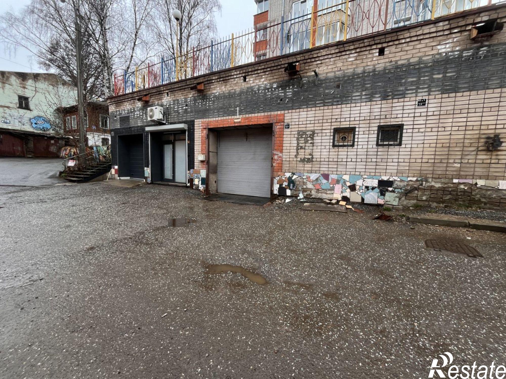 Купить гараж, место в паркинге за 3 200 000 рублей на ул Ленина, 73