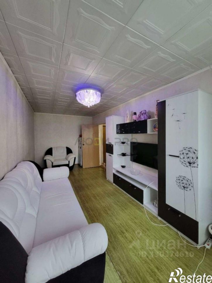 3-комн квартира улица Блюхера, 38,  д. 38
