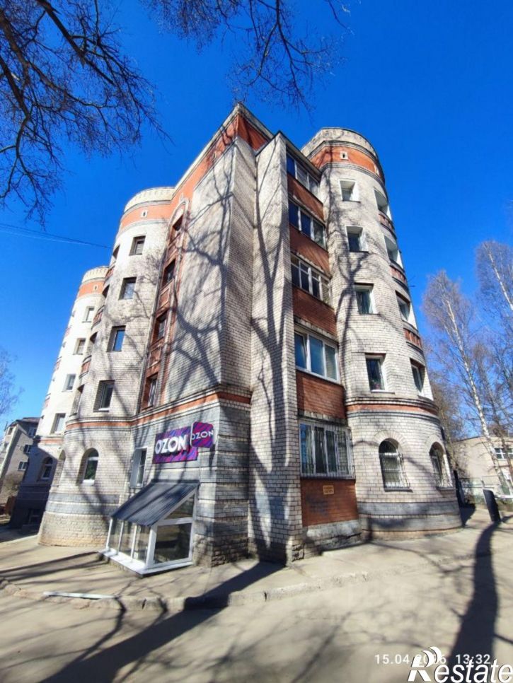 2-комн квартира улица Мира, 36/1,  д. 36/1