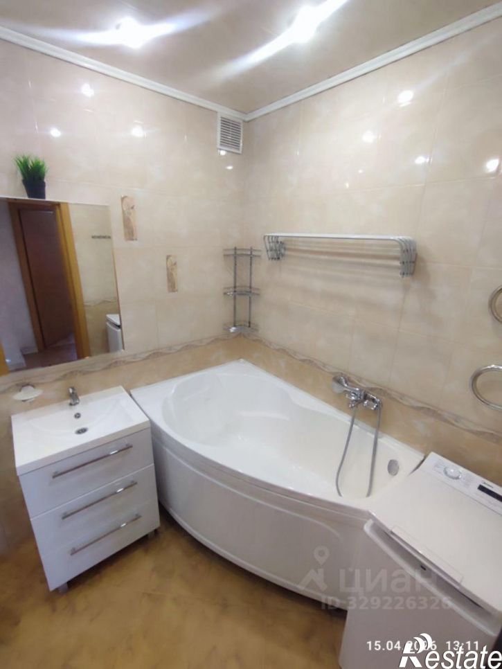 2-комн квартира улица Мира, 36/1,  д. 36/1