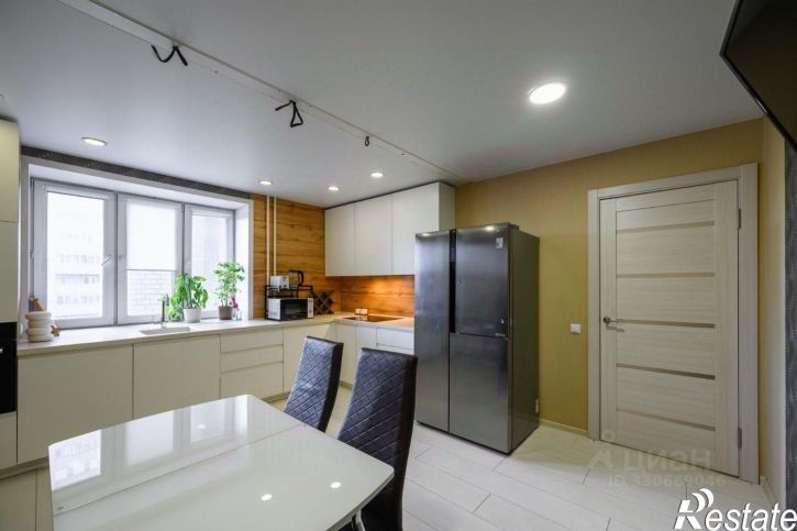 3-комн квартира ул Орджоникидзе, 24,  д. 24