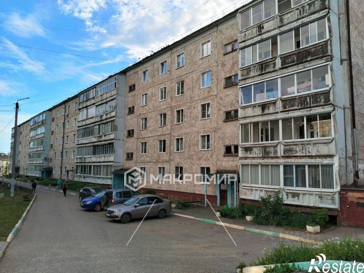 2-комн квартира ул Конституции, 11,  д. 11