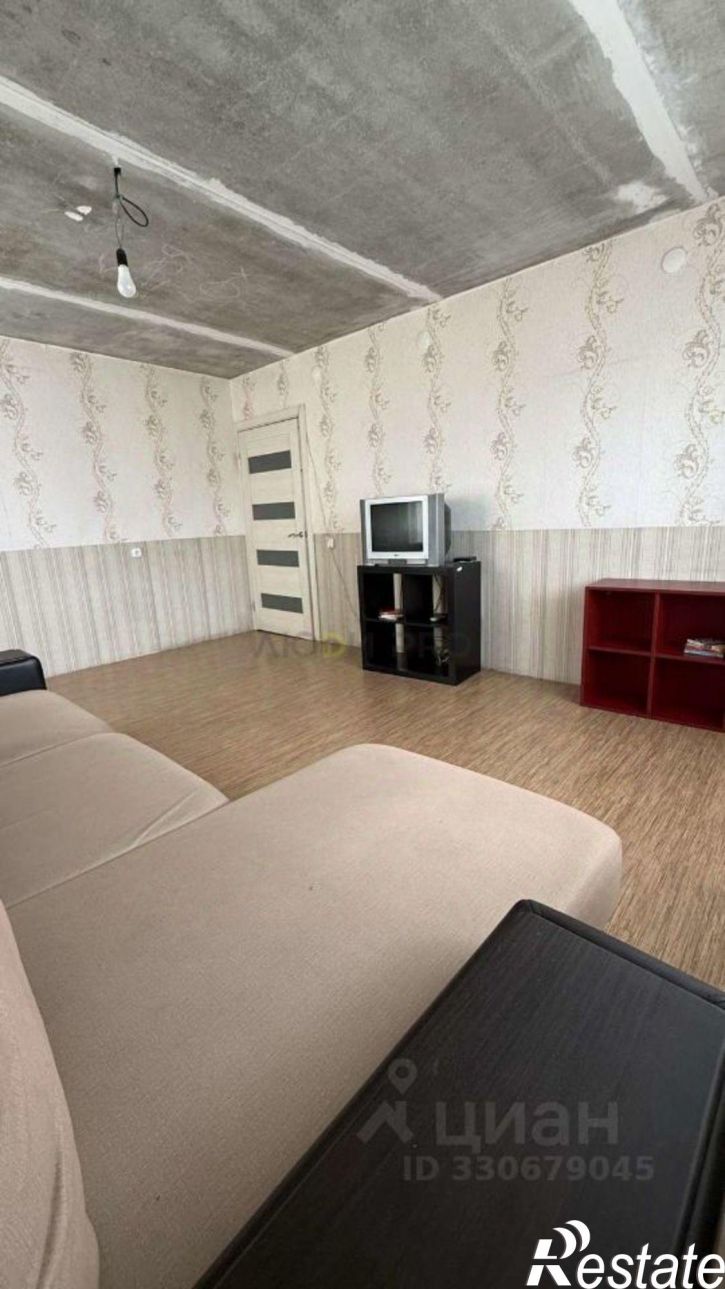 3-комн квартира Гороховская улица, 83,  д. 83