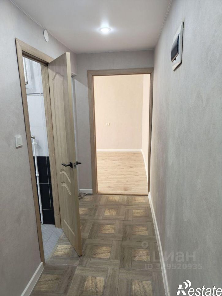 2-комн квартира Октябрьский пр-кт, 105,  д. 105