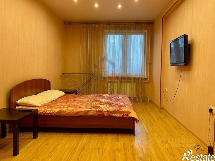 1-комн квартира Октябрьский проезд, 18,  д. 18