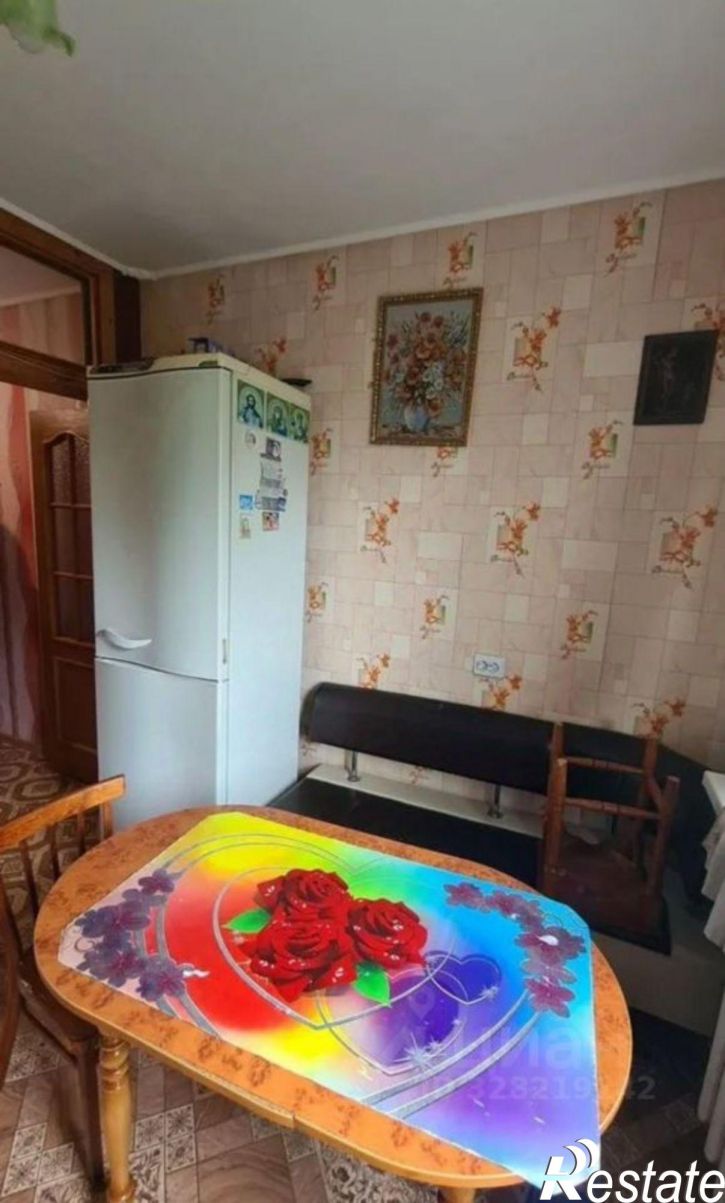 2-комн квартира ул Короленко, 19,  д. 19