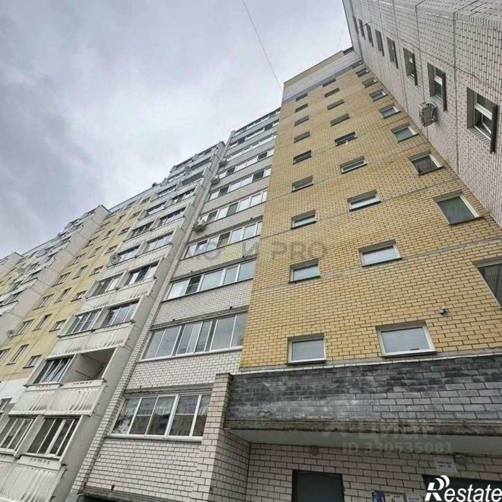 2-комн квартира ул Доверия, 3,  д. 3