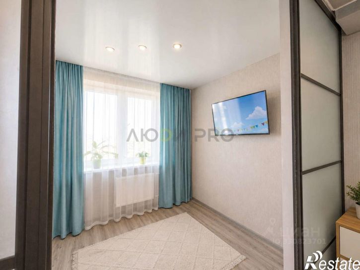 2-комн квартира улица Ивана Попова, 56 к1,  д. 56 к1
