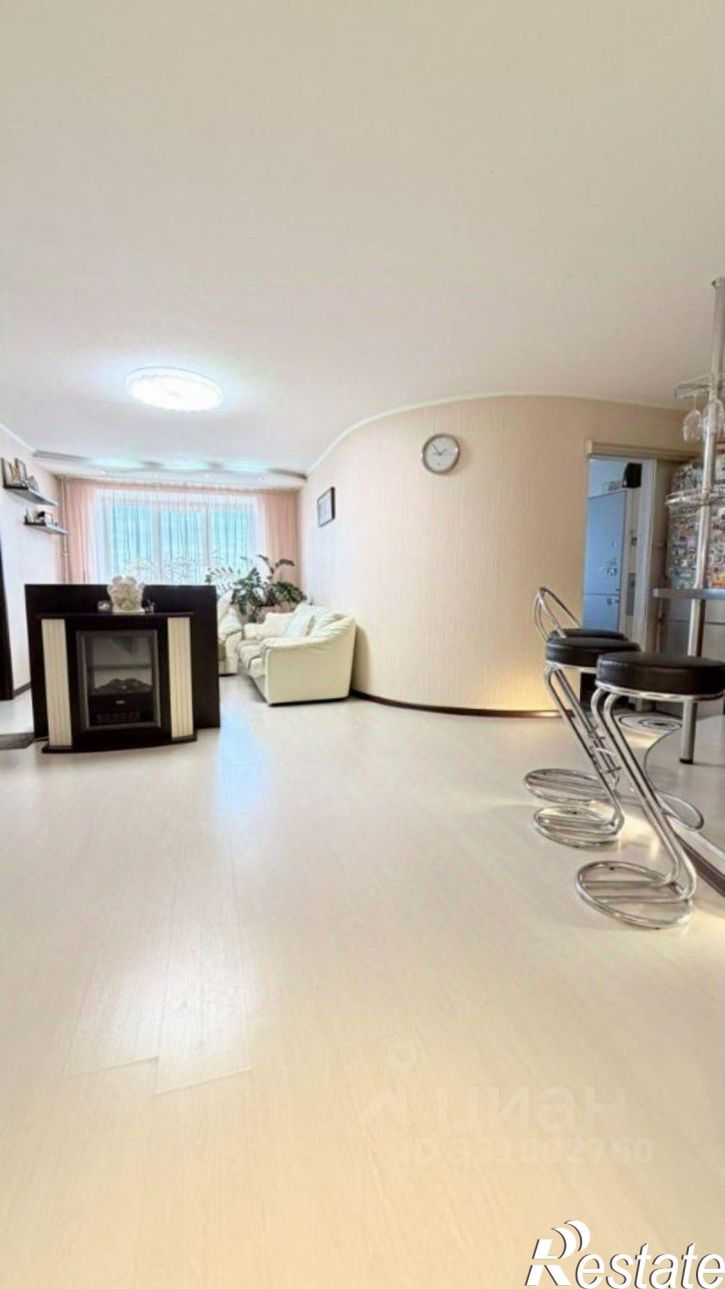 2-комн квартира пр-кт Строителей, 52,  д. 52