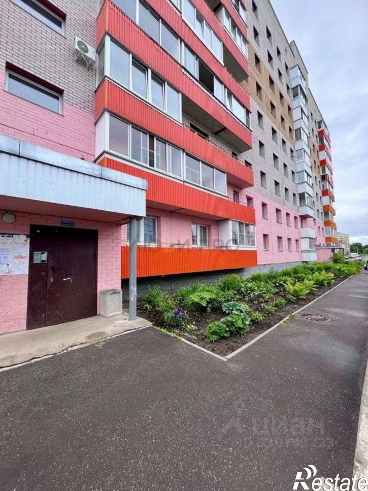 2-комн квартира улица Зеленина, 7А,  д. 7А