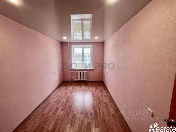 2-комн квартира улица Зеленина, 7А,  д. 7А
