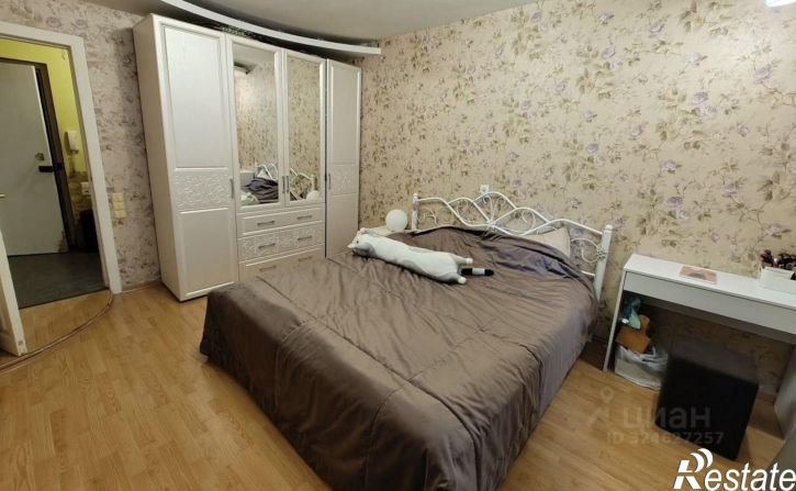 2-комн квартира улица Кольцова, 11,  д. 11
