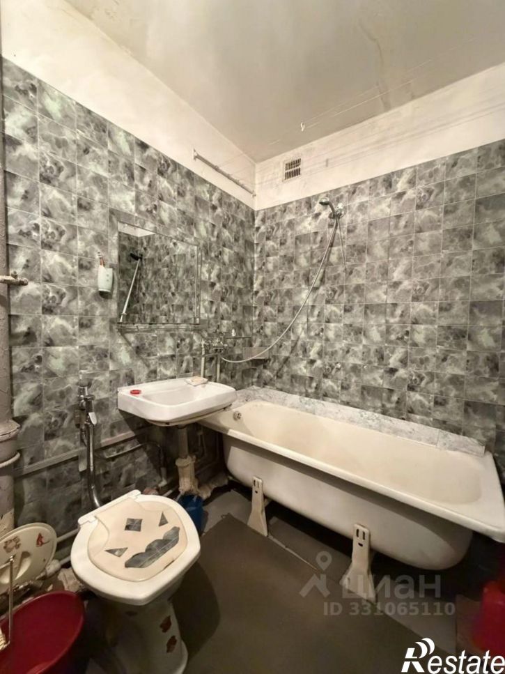 1-комн квартира Луганская улица, 2,  д. 2