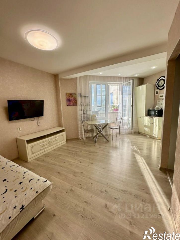 1-комн квартира ул Героя Костина, 2,  д. 2