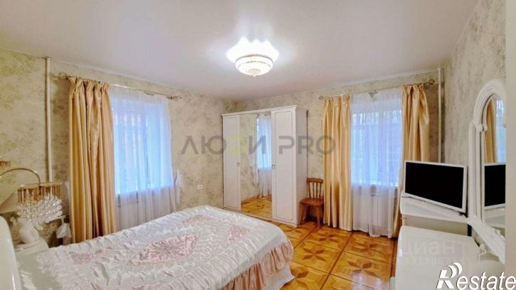 3-комн квартира Успенская улица, 14А,  д. 14А