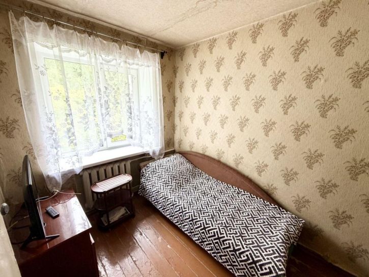 2-комн квартира Ивана Попова ул, 26