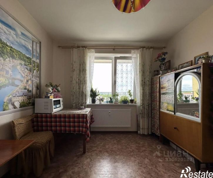 2-комн квартира улица Зеленина, 7А,  д. 7А