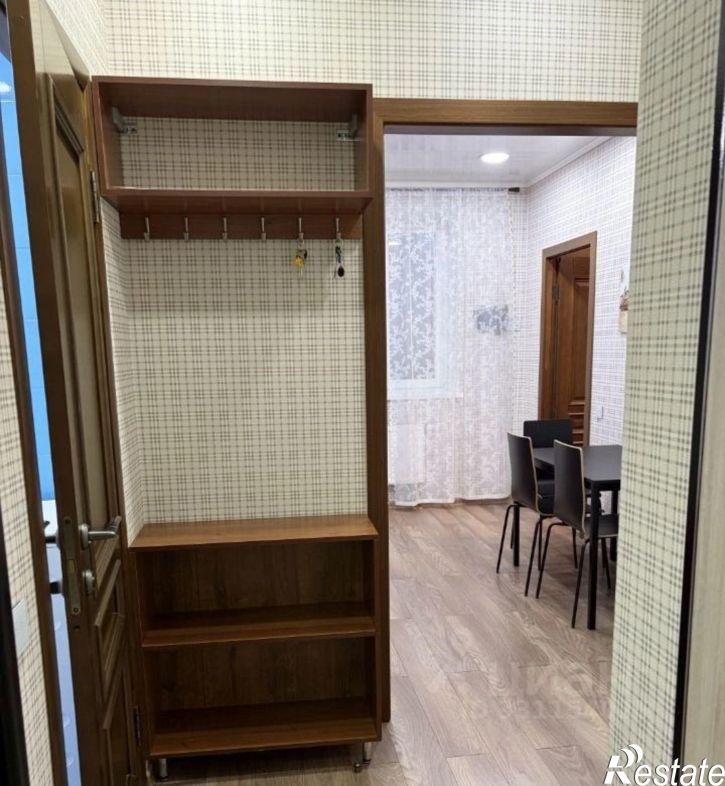 1-комн квартира ул Защитников Отечества, 151,  д. 151
