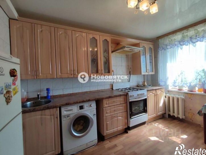 1-комн квартира ул Конституции, 14,  д. 14