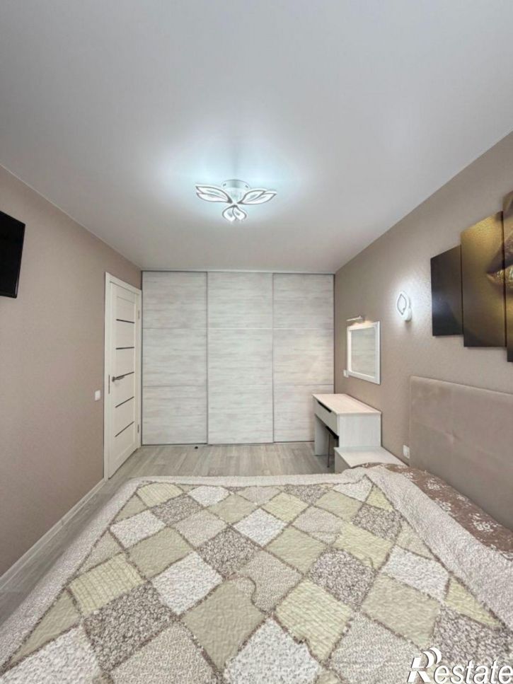 2-комн квартира улица Дзержинского, 64 к2,  д. 64 к2