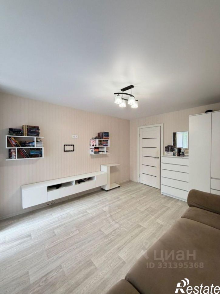 2-комн квартира улица Дзержинского, 64 к2,  д. 64 к2