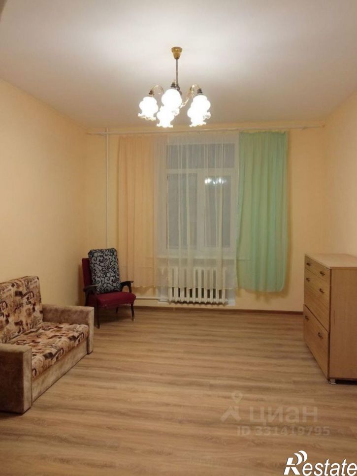 2-комн квартира ул Защитников Отечества, 67,  д. 67