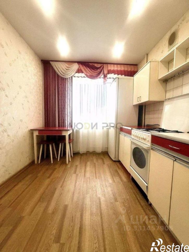 3-комн квартира ул Мопра, 99,  д. 99