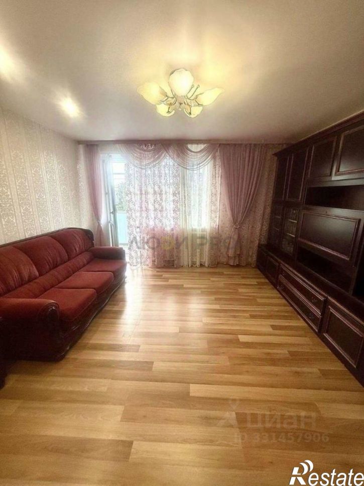 3-комн квартира ул Мопра, 99,  д. 99