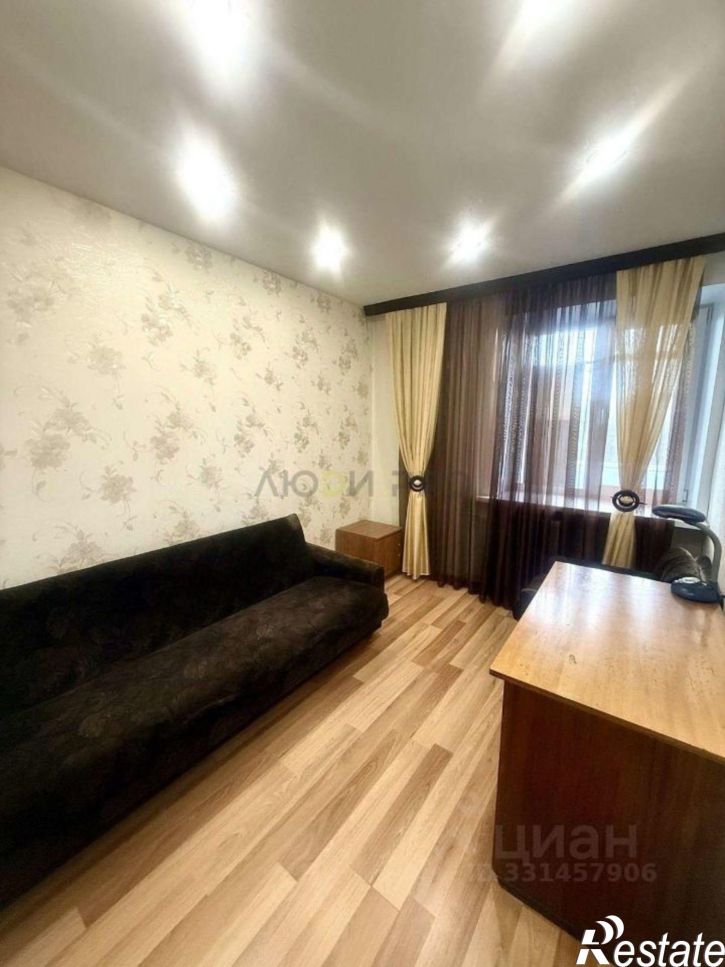 3-комн квартира ул Мопра, 99,  д. 99