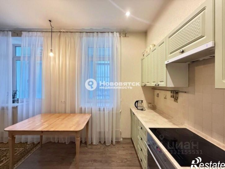 3-комн квартира ул Гагарина, 20,  д. 20