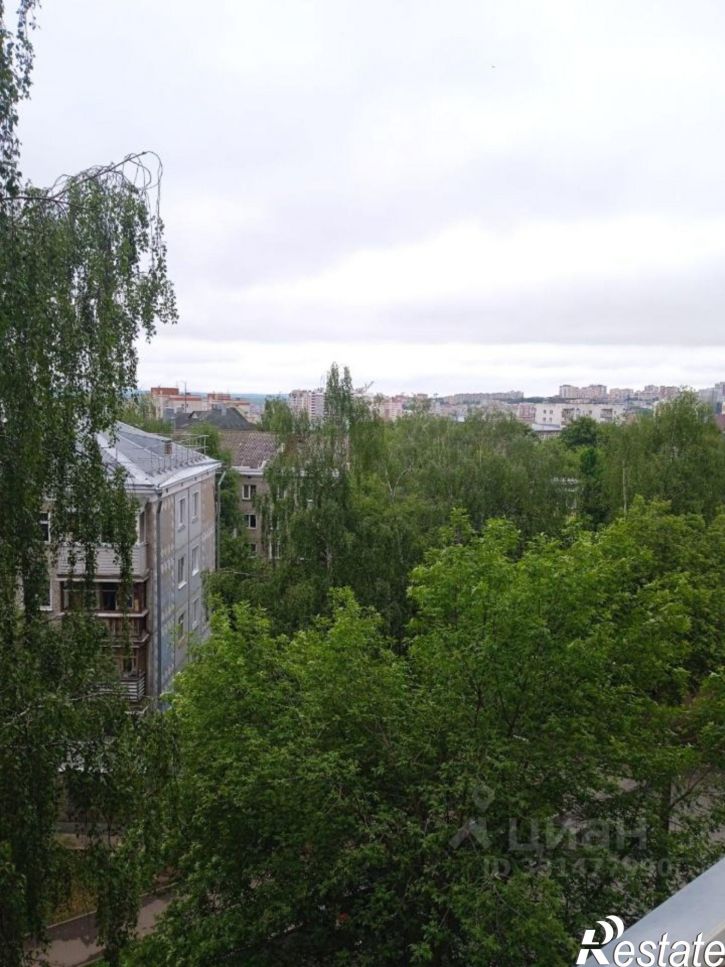 1-комн квартира ул Защитников Отечества, 141,  д. 141