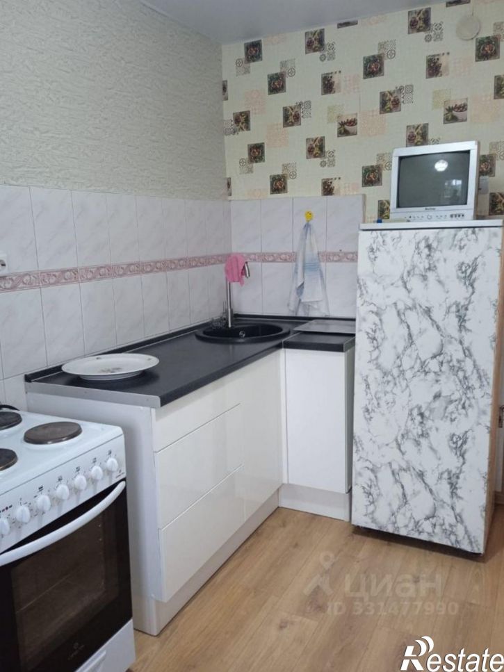 1-комн квартира ул Защитников Отечества, 141,  д. 141