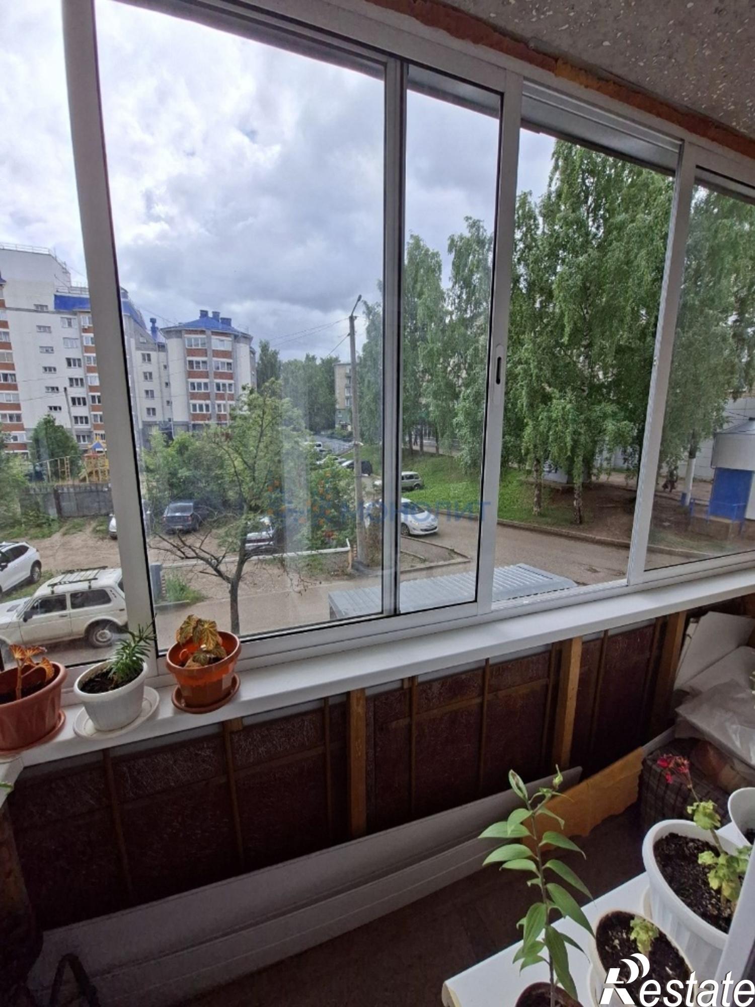 Купить квартиру за 3 800 000 рублей на Киров