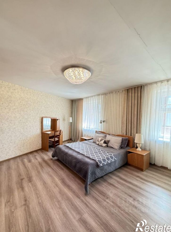 4-комн квартира Солнечная улица, 39,  д. 39