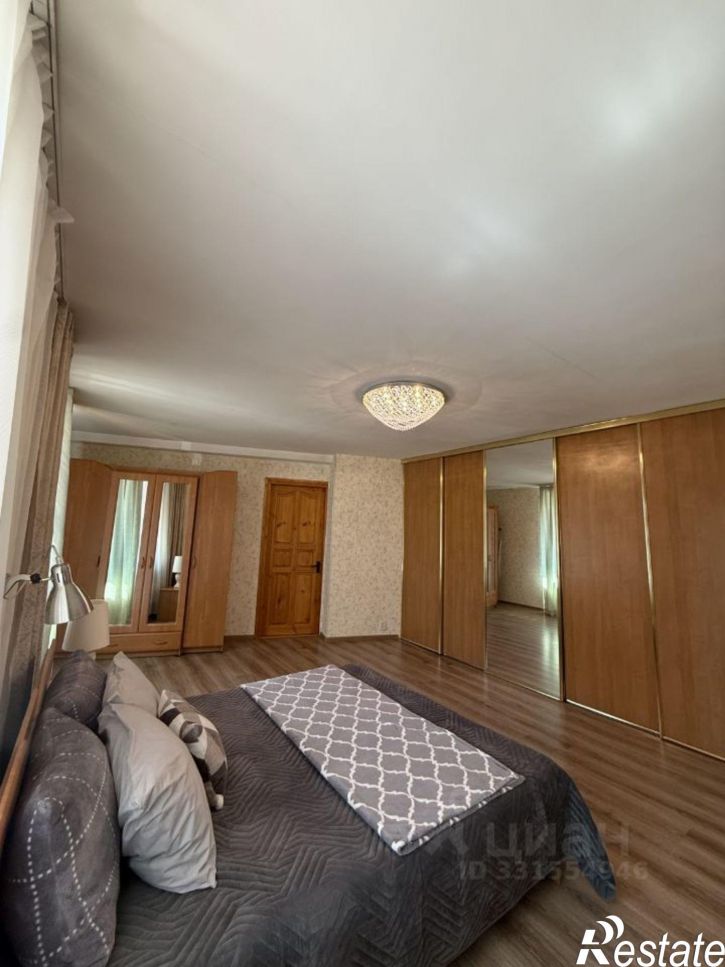 4-комн квартира Солнечная улица, 39,  д. 39