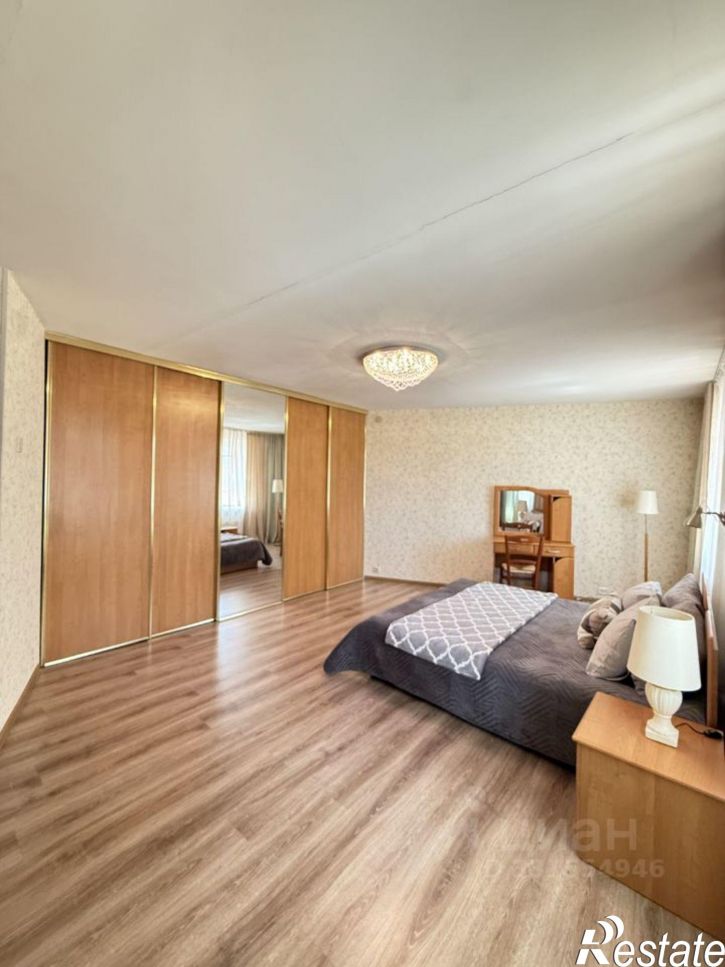 4-комн квартира Солнечная улица, 39,  д. 39
