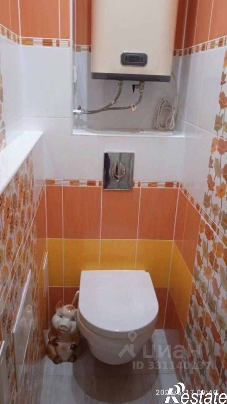 3-комн квартира пр-кт Строителей, 50 3,  д. 50 3,  к. 3