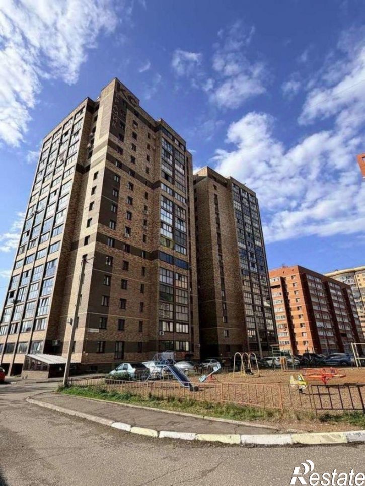 2-комн квартира Ярославская улица, 32,  д. 32