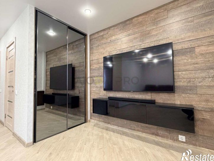 2-комн квартира Ярославская улица, 32,  д. 32