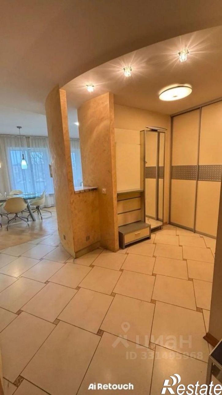 4-комн квартира улица Воровского, 20,  д. 20