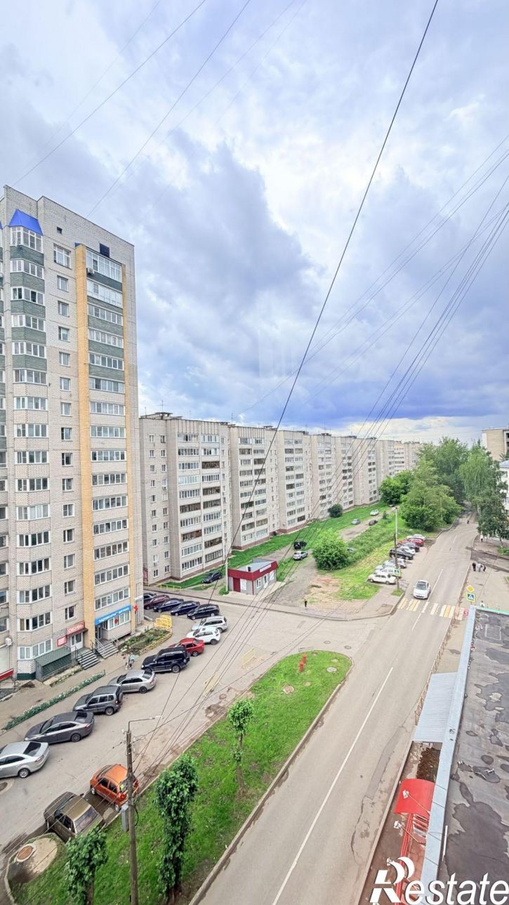 3-комн квартира Сутырина ул, 18