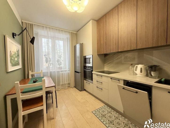 2-комн квартира Никитская ул., 132к1