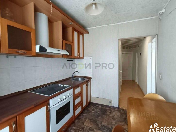 3-комн квартира ул Защитников Отечества, 107,  д. 107
