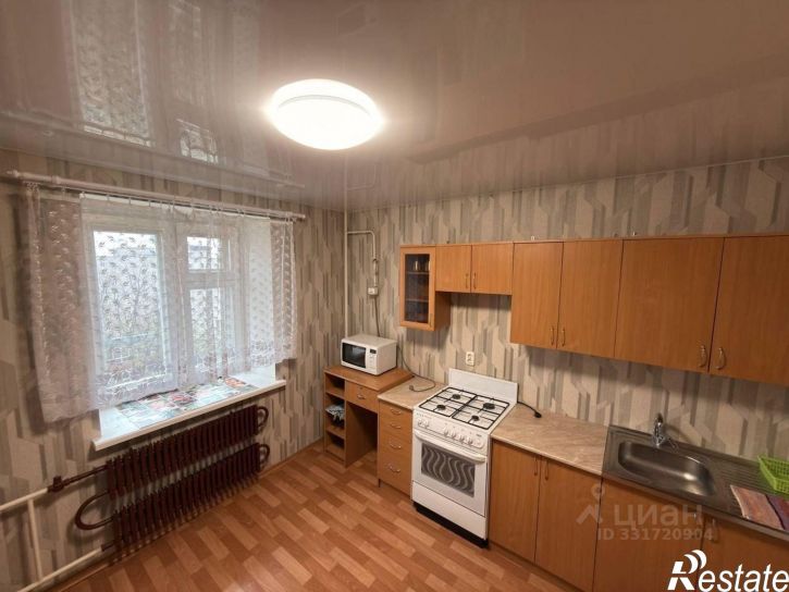 1-комн квартира ул Защитников Отечества, 13,  д. 13