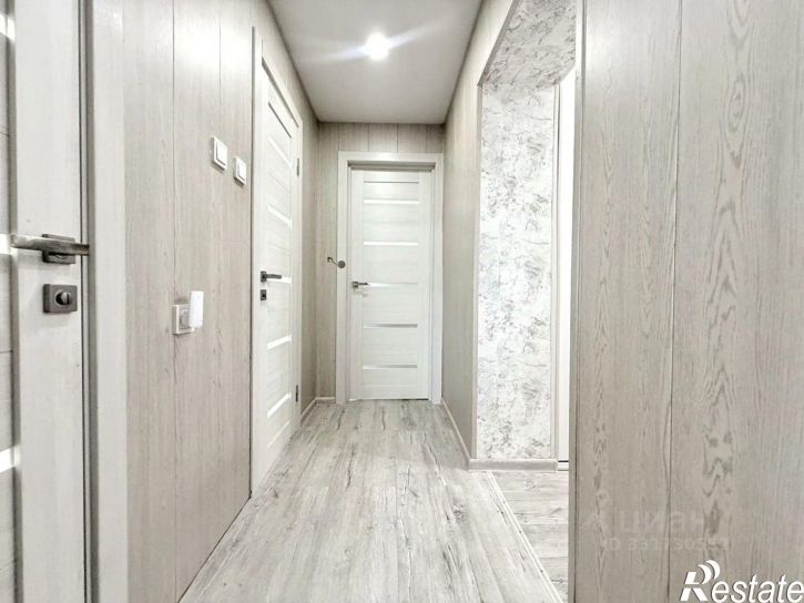 2-комн квартира ул Защитников Отечества, 111,  д. 111
