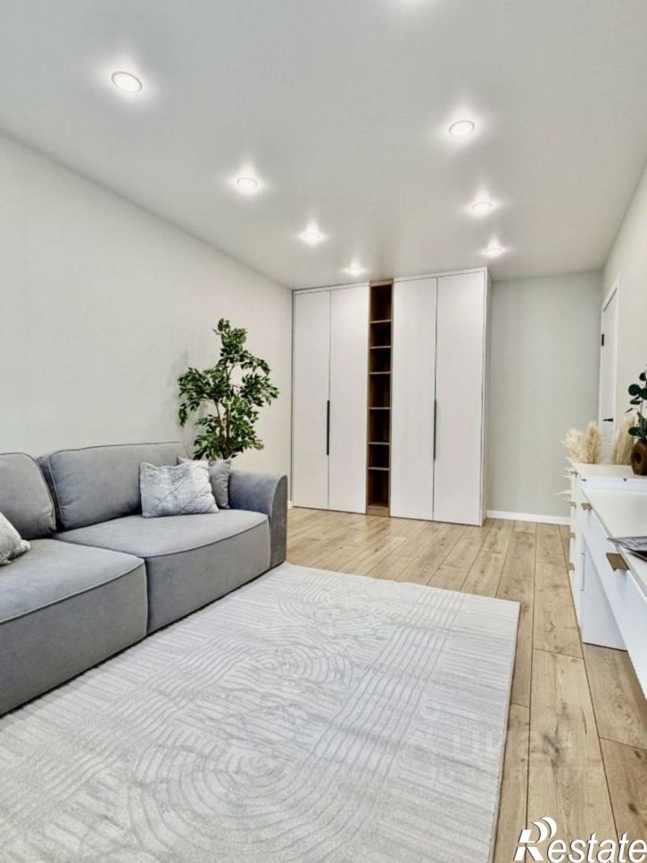 3-комн квартира ул Маклина, 28,  д. 28