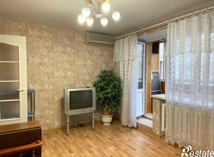 2-комн квартира ул Защитников Отечества, 3,  д. 3